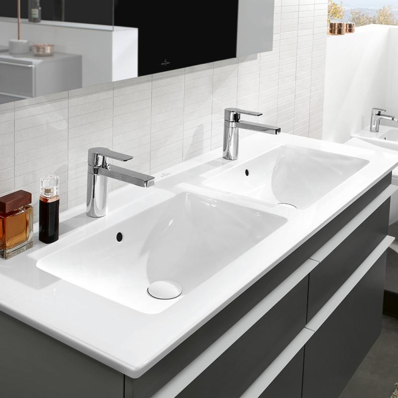 k8fn54q4u81nse-1.jpg
